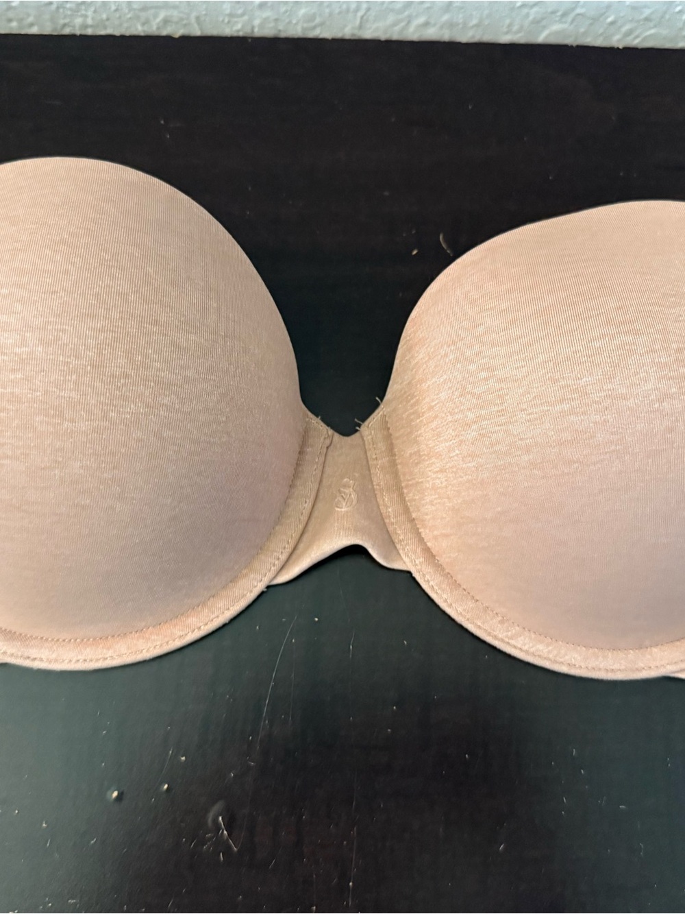 Victoria’s Secret Strapless Nude Push-Up Bra 34D